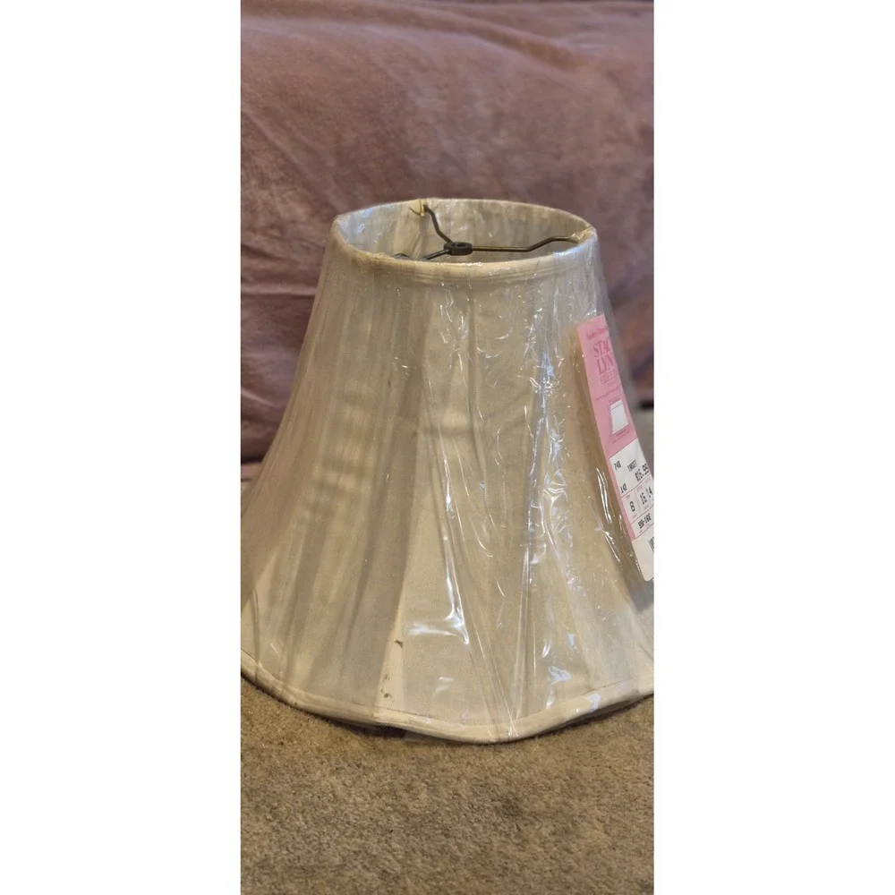 Lot of 4 Stacy Lynn Studios Fashion Lampshades – White – New NOS